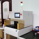 Three-sided illumination LED UV oven for laboratory